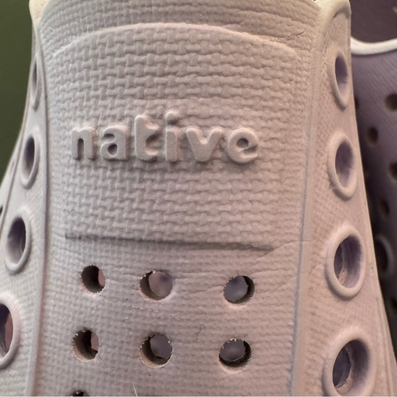 EUC Native Kids Jefferson Shoes - Picture 5 of 13